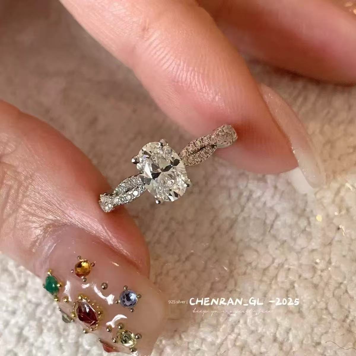 S925 silver “Rotating Ballet” pigeon egg high-carbon diamond ring