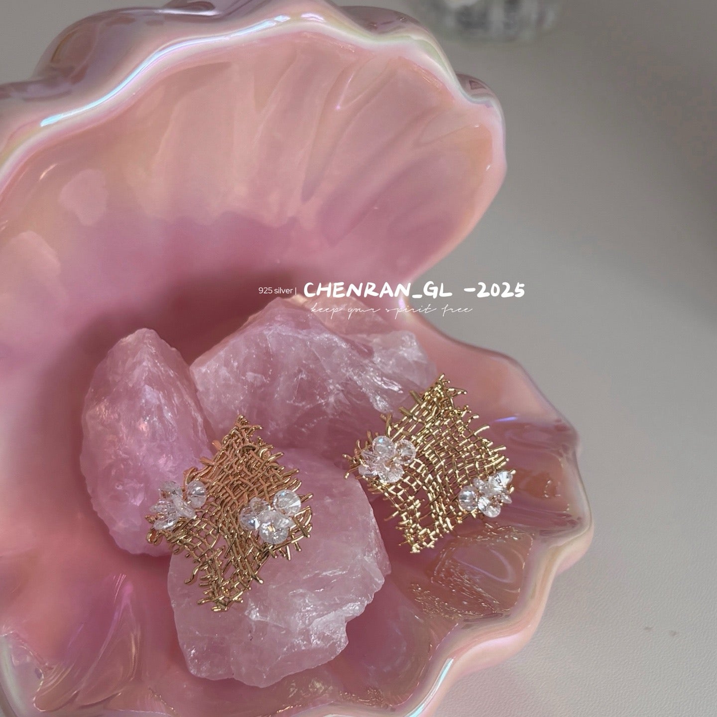 Irregularly woven zircon stud earrings