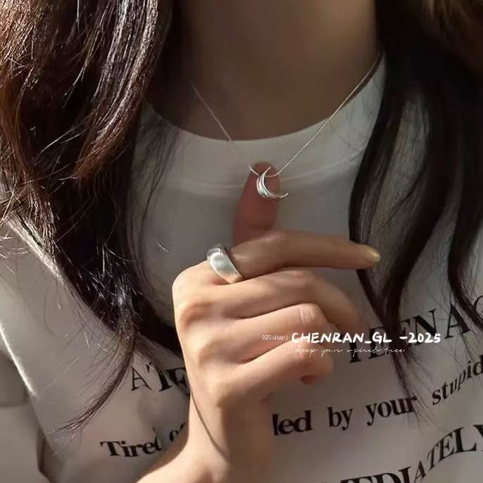 S925 silver solid moon necklace