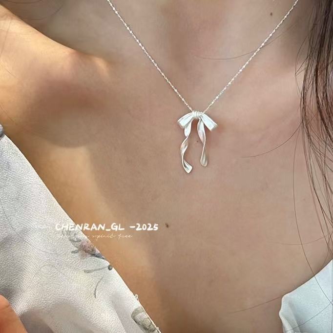 S925 silver frosted bow ribbon necklace