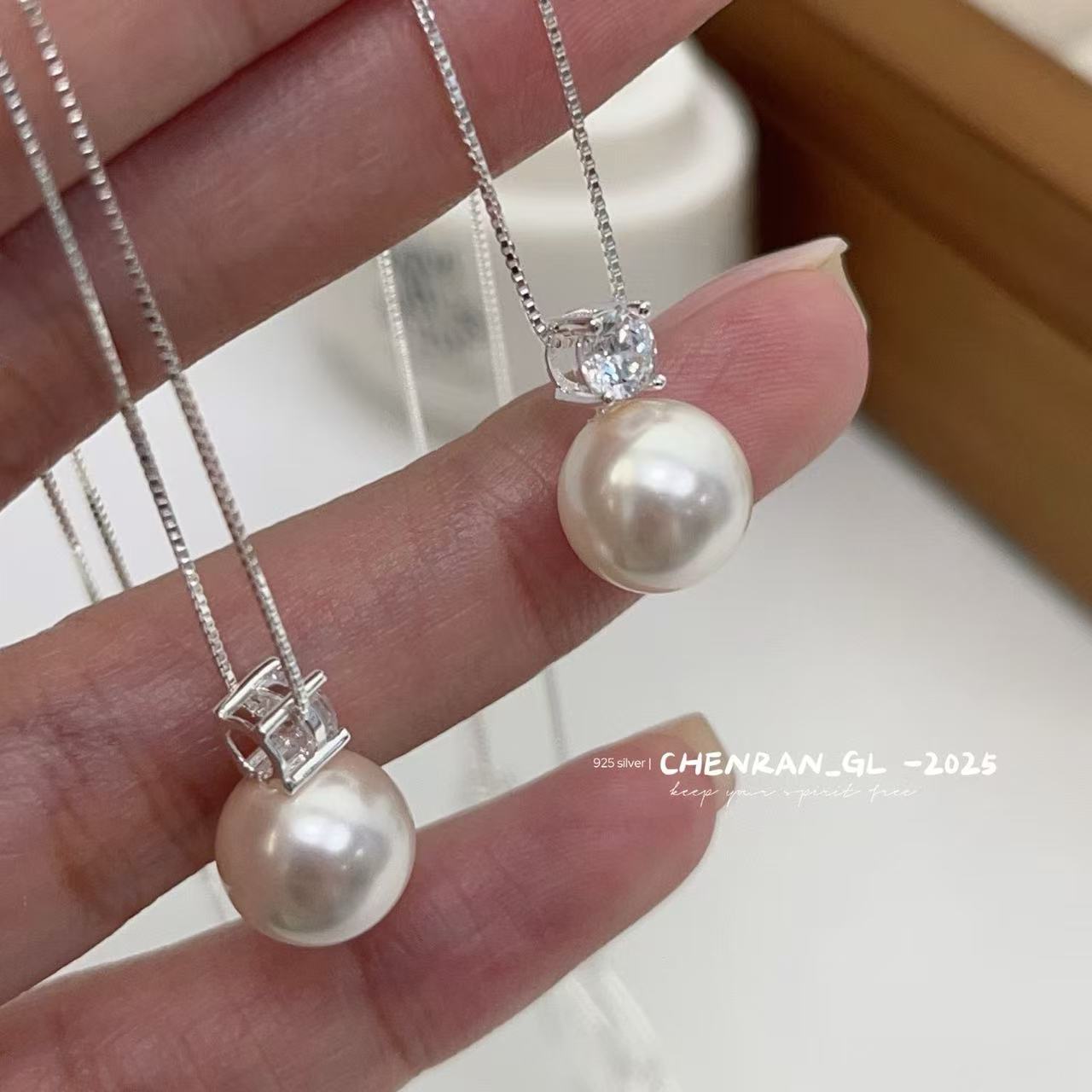 S925 silver faux pearl necklace