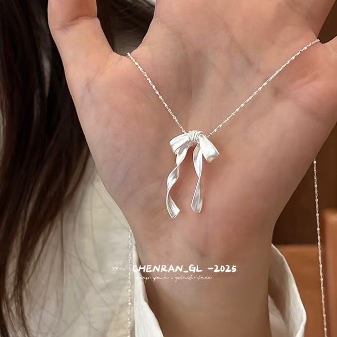 S925 silver frosted bow ribbon necklace