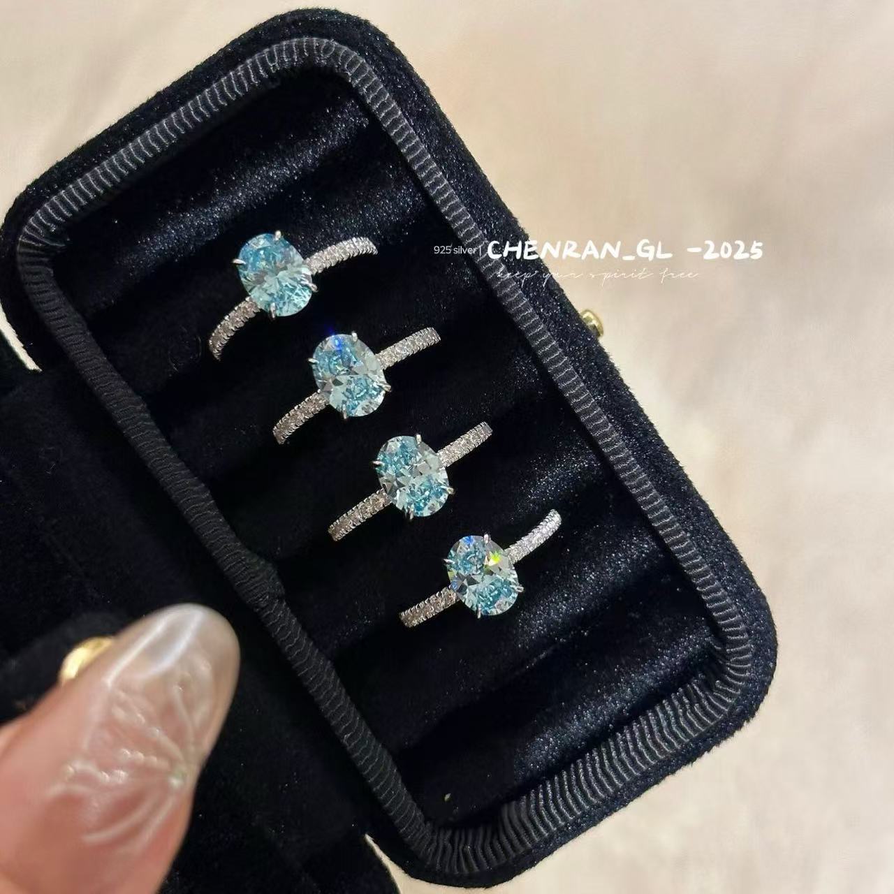 S925 Silver High Carbon Diamond Pigeon Egg Blue Zircon Ring