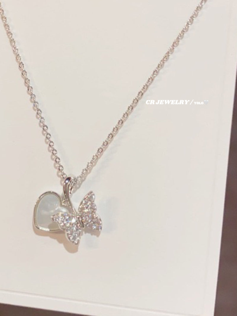 Sparkling diamond butterfly shell heart necklace