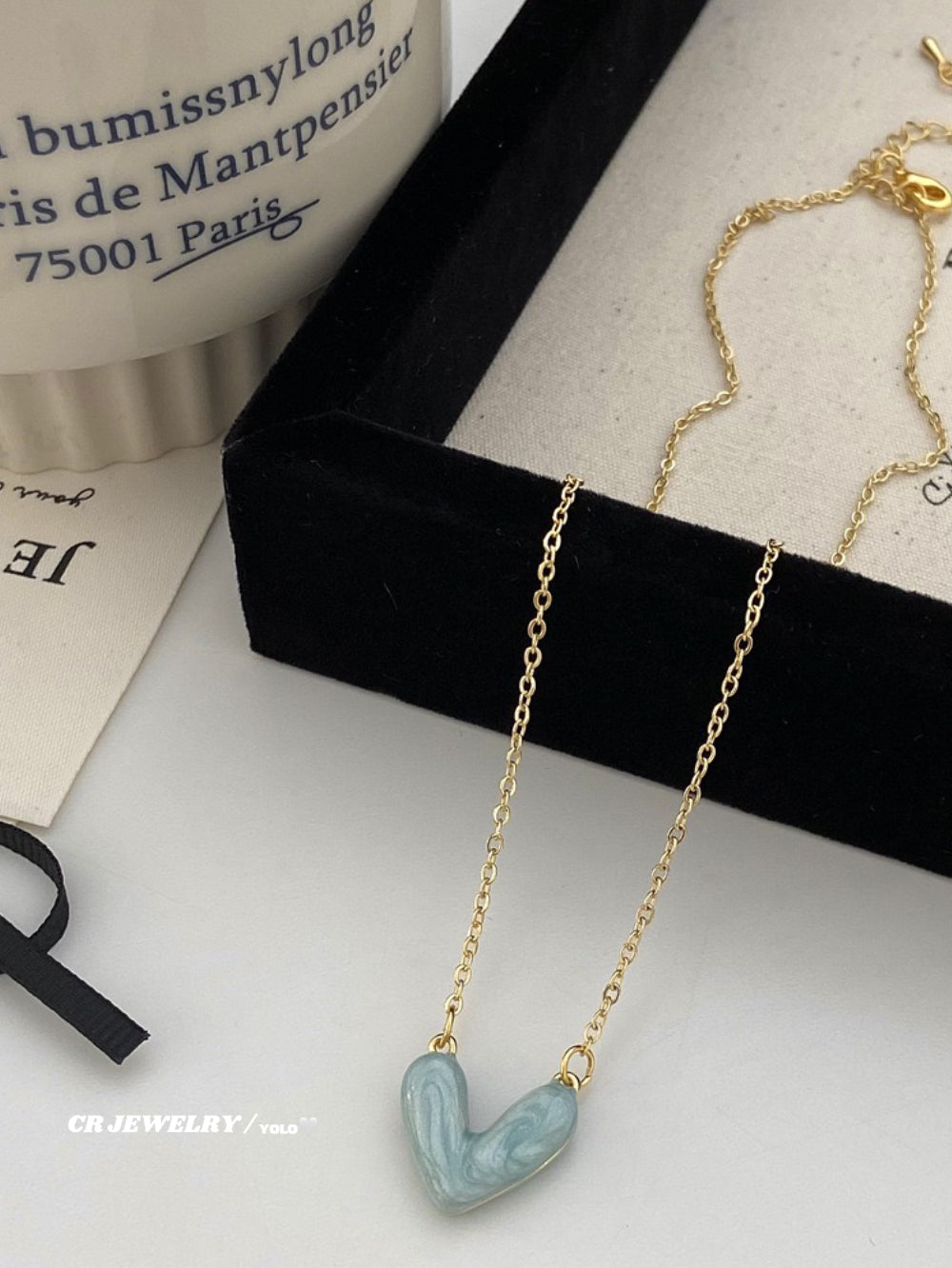 Heart-shaped drip glaze necklace