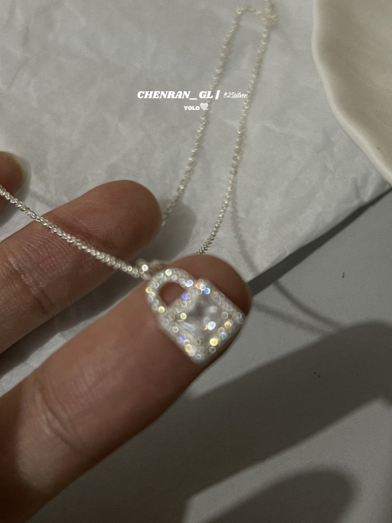 S925 silver light luxury mini diamond-encrusted lock necklace