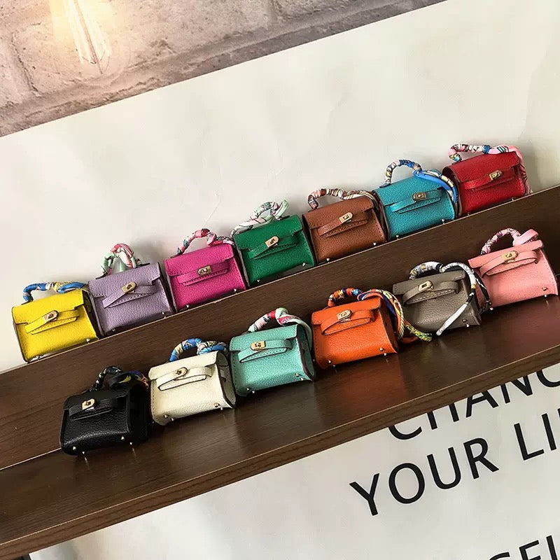 Mini bags matching game